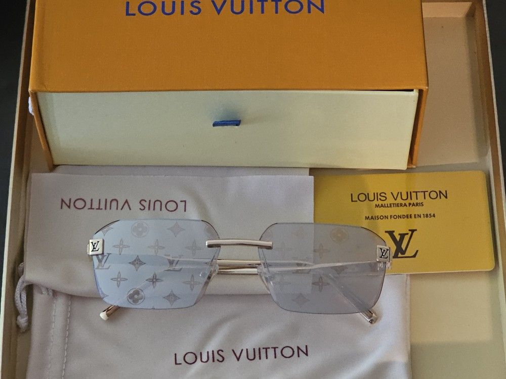 Louis Vuitton Sunglasses Z2195U