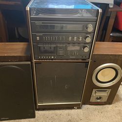 Panasonic Old Stereo. Works And Still Sounds Great.