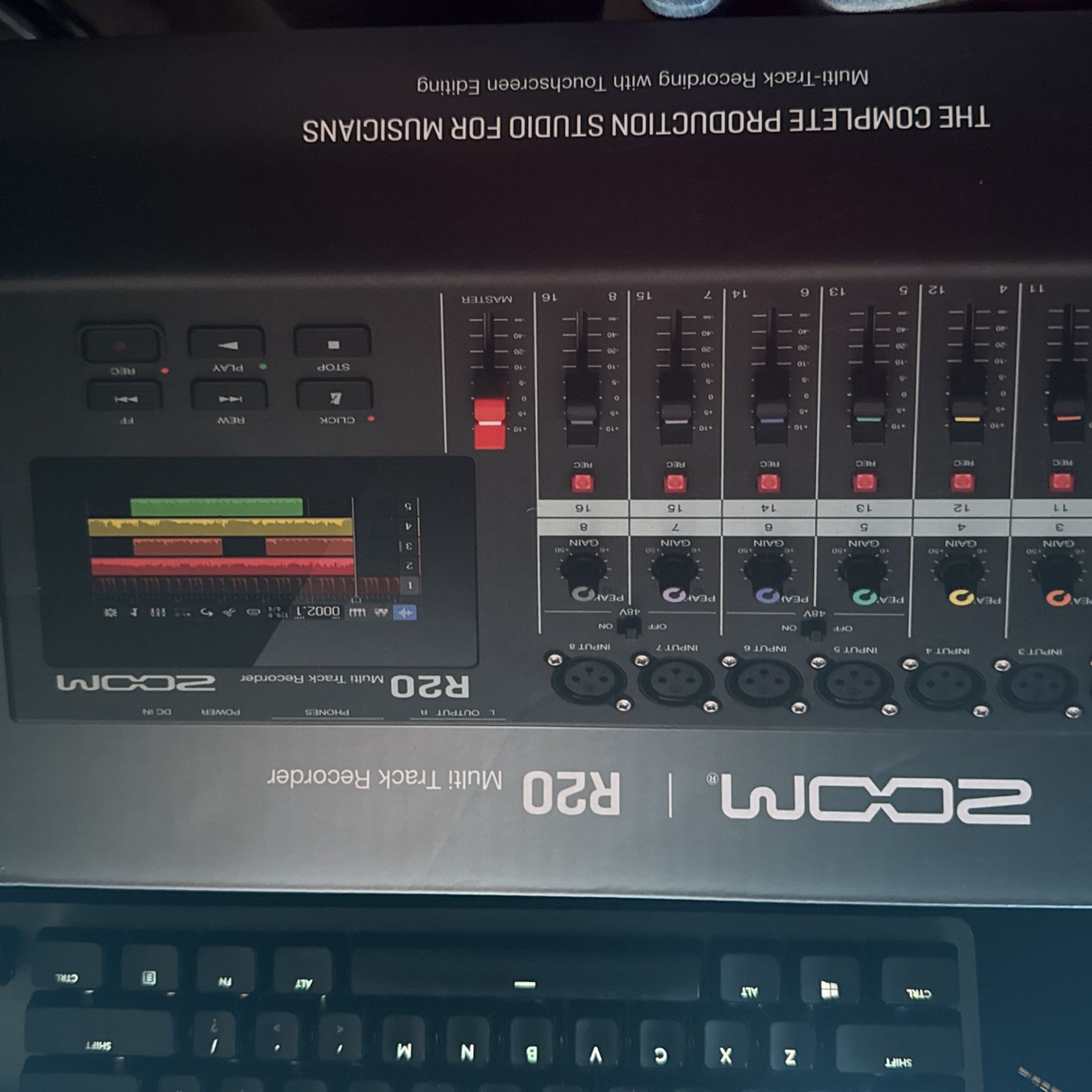 Zoom “R20” Multi Track Recorder