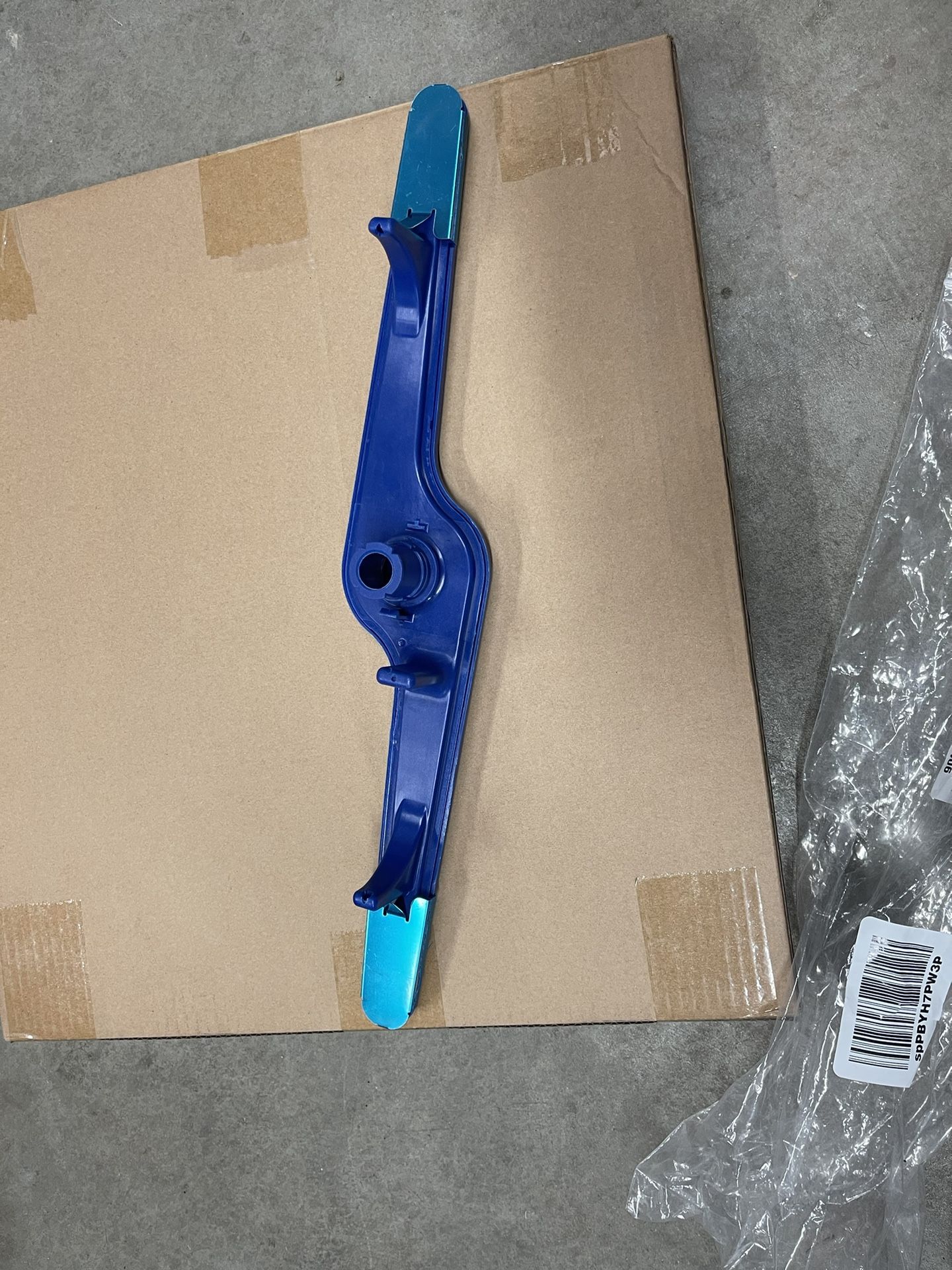 New Dishwasher Lower Spray Arm