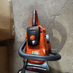 I Selling Echo chainsaw  18 Inch $!300