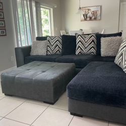 Sectional sofa with swivel sofa and ottoman