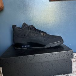 Air Jordan 4 Size 11  “Black Cat”