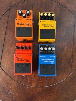 Boss Pedals DS-1,OS-1,MD-2,CS-3