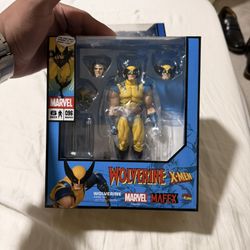 Mafex Wolverine Comic Ver