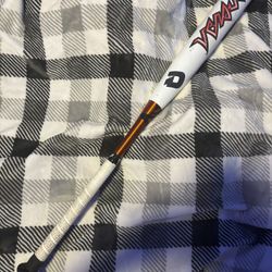 Demarini Bat 