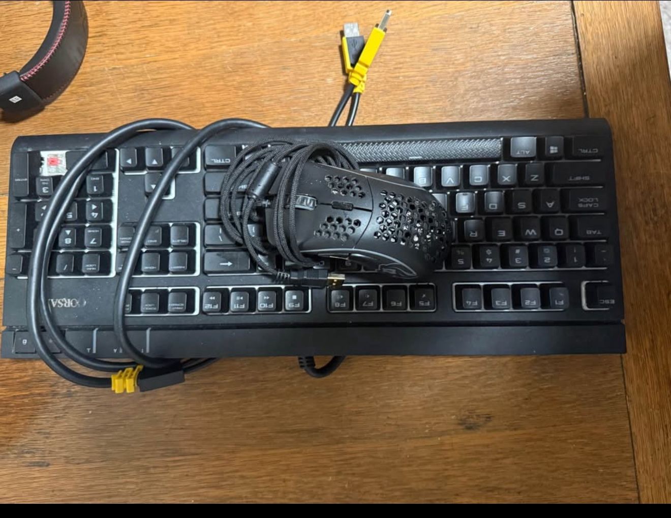 Corsair Keyboard & Poseidon Mouse