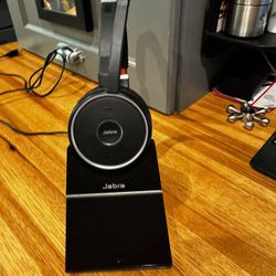 Jabra Evolve 75 Headset And Charging Stand