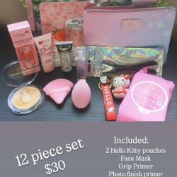 Hello Kitty 12 Piece Set 