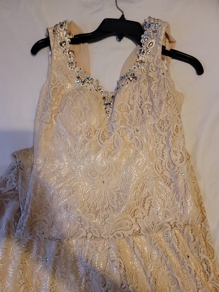 Wedding Dress..1 Used Wedding Dress..1 Used