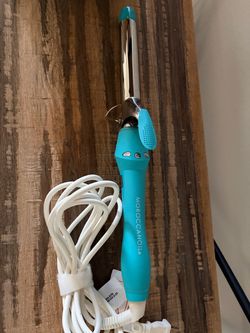 Moroccanoil Everlasting Curl Titanium Curling Iron