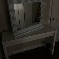 Vanity/ Desk