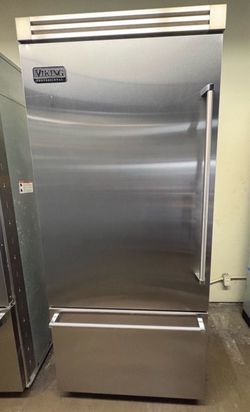 Viking 36” Stainless Steel Built-In Refrigerator – Bottom Freezer – $3,500