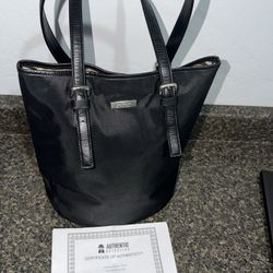 Burberry Tote Bag 100% Authentic 