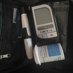 Glucose monitor like new