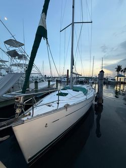 2006 35' Beneteau Sailboat Docked at Marina