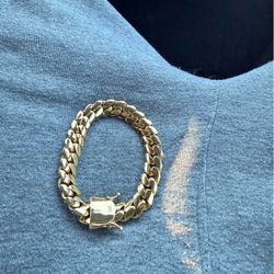 Gold Cuban Link Bracelet 
