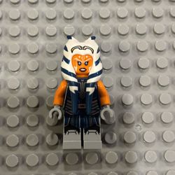 Lego Ahsoka Minifigure
