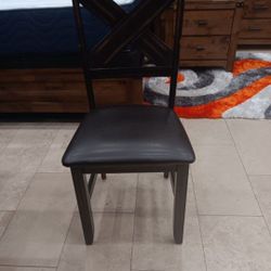 *Weekend Special!!!*---Sleek Kelly Dining Table Sets W/4 Chairs And Bench---Now $599!!!---Delivery And Financing🤭