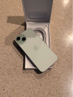iPhone 15 unlocked