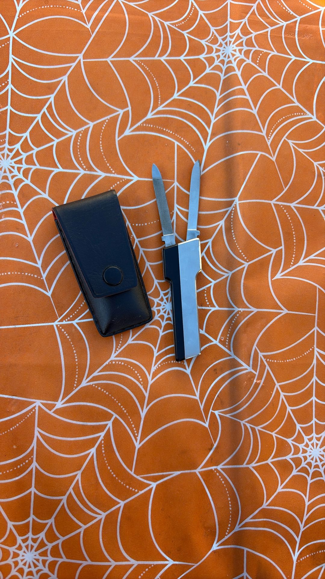 Miniature Pocket Knife And Case