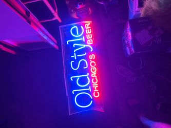 Old Style Chicago Neon Sign