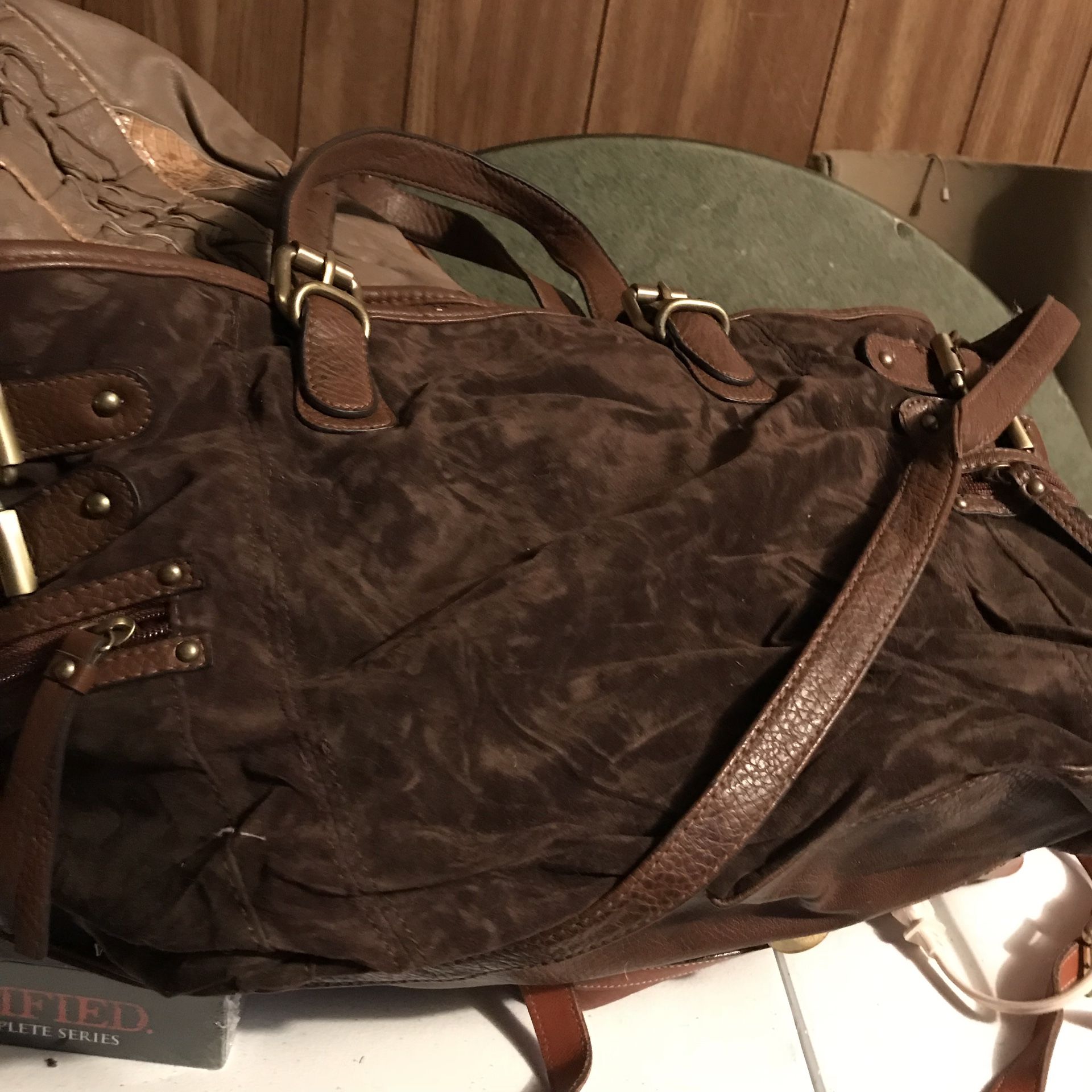 Brown shoulder bag