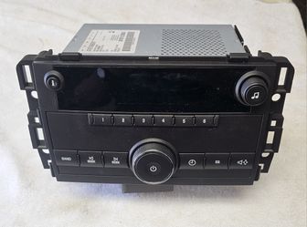 Almost New 2007-2013 Chevy Stereo
