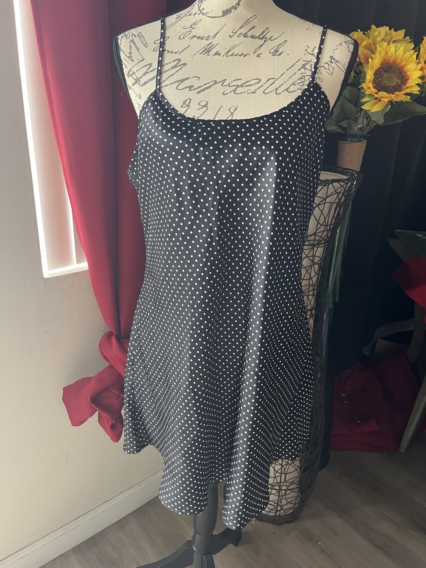 Polkadot Nightgown