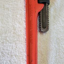 Husky 14" Pipe Wrench 