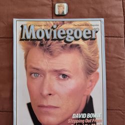1983 David Bowie Pin/Button + Moviegoer Film Magazine 