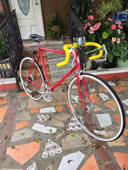 Vintage Schwinn Road Bike 10-Speed