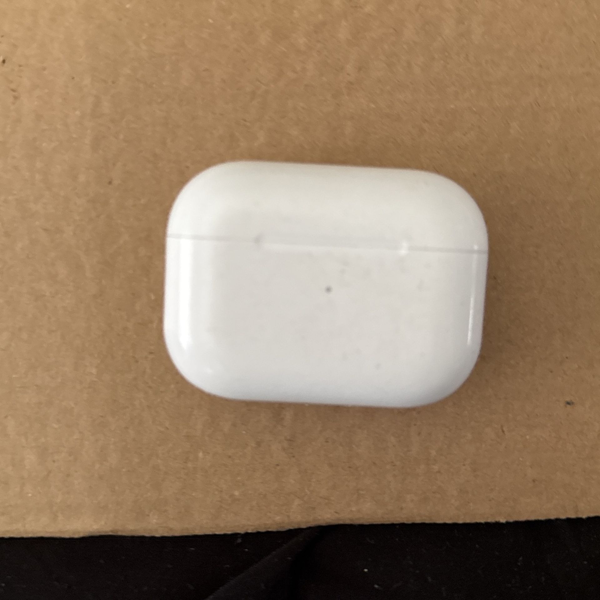 AirPods Pro Charging Case