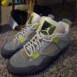 Jordan 4 Neon 95 mens size 8.5 