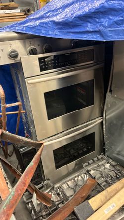 Thermador double oven