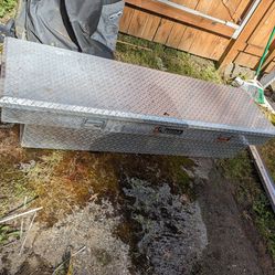 Tool Box For A Pick Up Truck