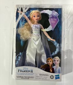 Disney Frozen II Musical Adventure Elsa Doll