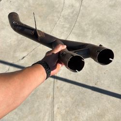 2016 Yamaha R1 Mid pipe 