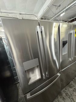 GE Stainless Steel French Door Refrigerator
