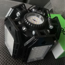 DEFORMABLE LED LIGHT