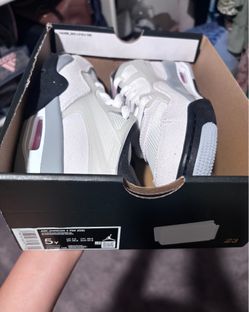 Nike jordans 5Y