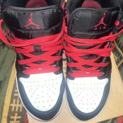 Air Jordan 1 Size 6Y
