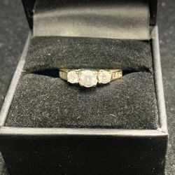Women’s Ring (829920-1)