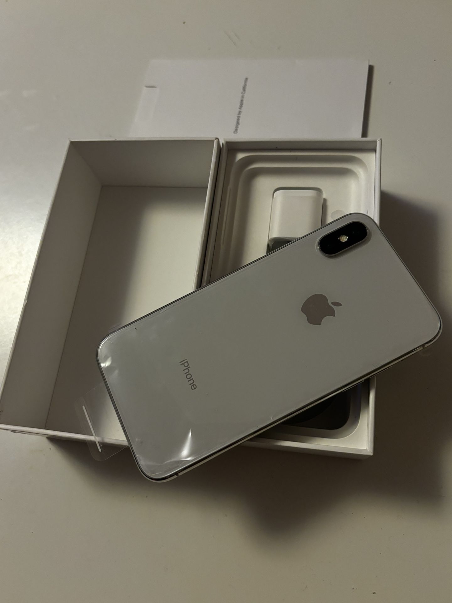 iPhone X 64gb -Brand New