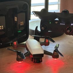 DJI Spark Drone With Mobile Charge Station And Range Extender Remote 