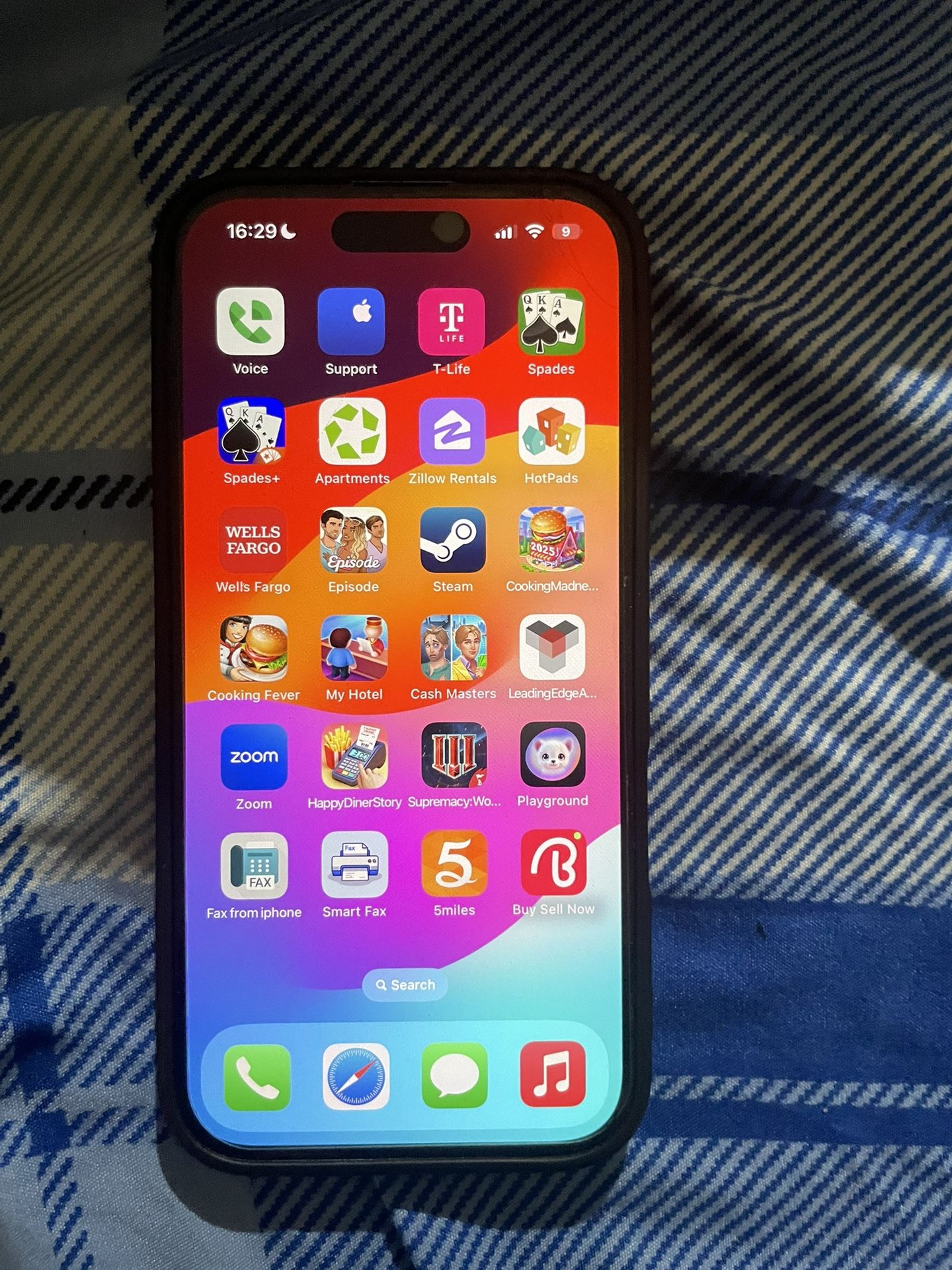 Phone. 16 Unlocked
