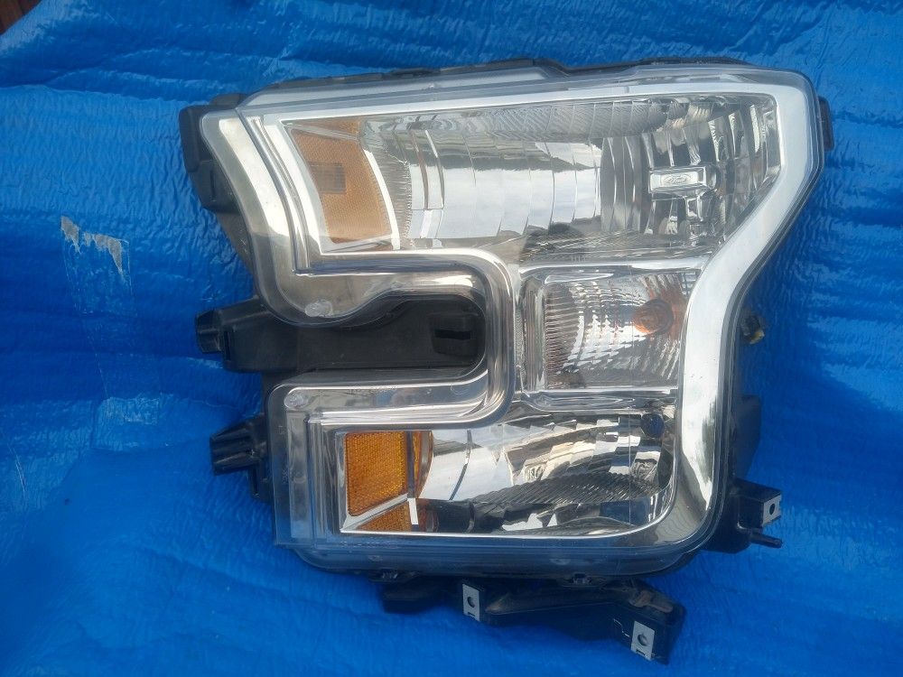 2015 To 2018 Ford F150 Driver Side Headlight OEM Part