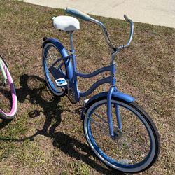 Beach cruiser bike