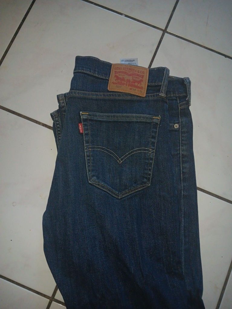 Levis