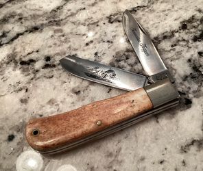 Frost Cutlery Smooth Bone “Tennessee Trapper” Pocket Knife